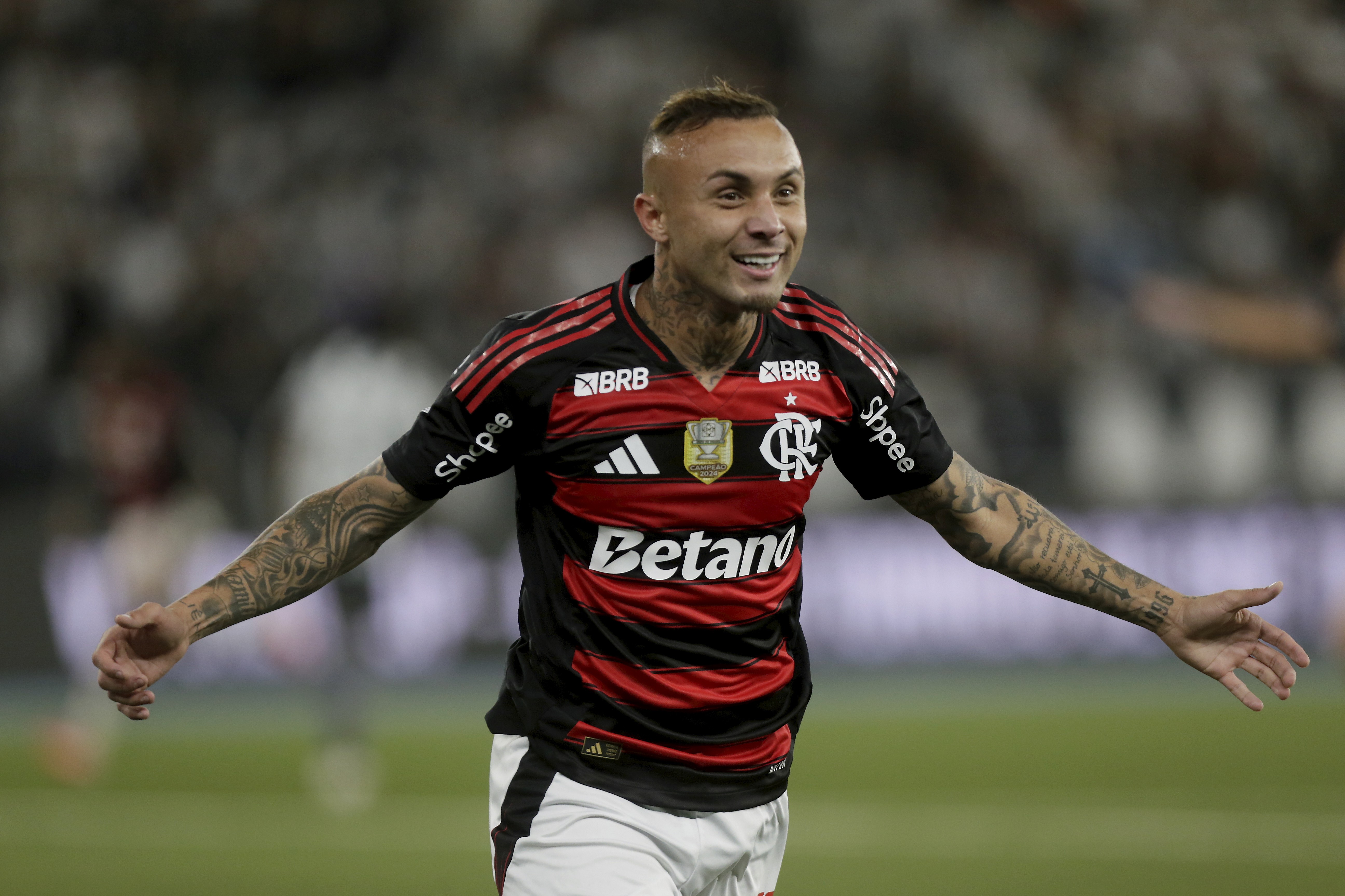 Proposta do Botafogo agrada Cebolinha, mas atacante do Flamengo ainda prioriza jogar fora do Brasil; saiba valores