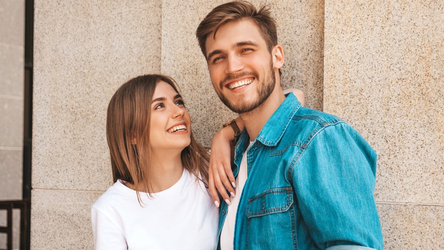 Sexo entre amigos pode fortalecer vínculos, aponta pesquisa