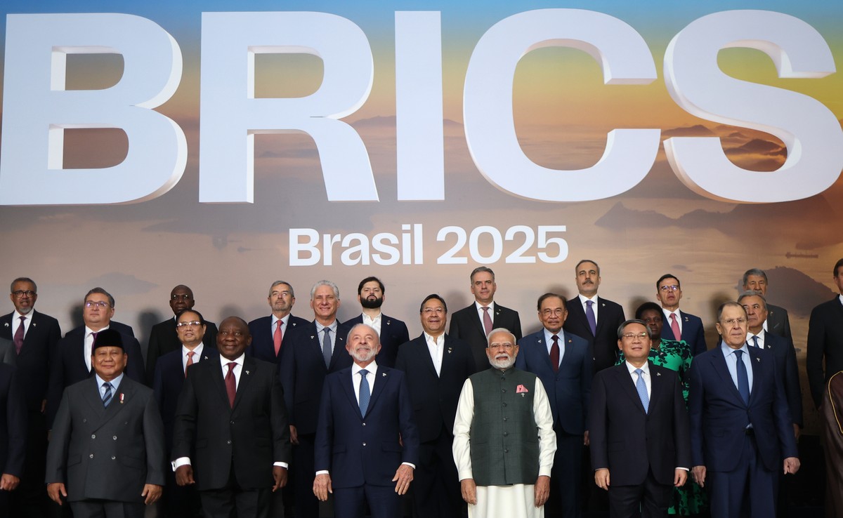 Convocados por Lula, líderes do Brics devem discutir fortalecimento do comércio dentro do grupo, em resposta a tarifaço de Trump