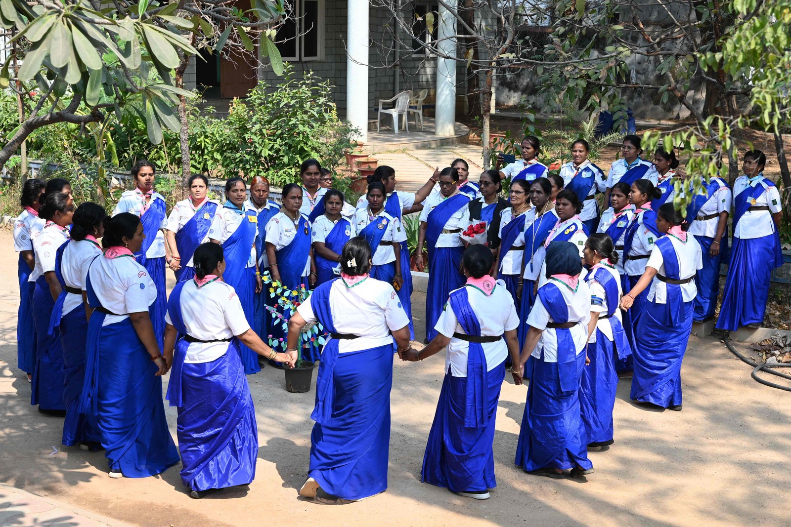 Reunião pelo Dia Internacional da Mulher, em 2023, no centro de treinamento de Escoteiras e Guias Bharat (BSG) em Hyderabad, na Índia. Noah Seelam / AFP