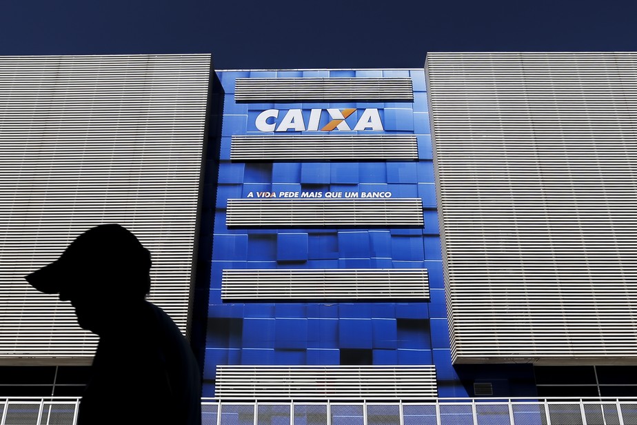 Gerentes da Caixa perdem cargo após barrarem operação 'arriscada' e 'atípica'  de R$ 500 milhões