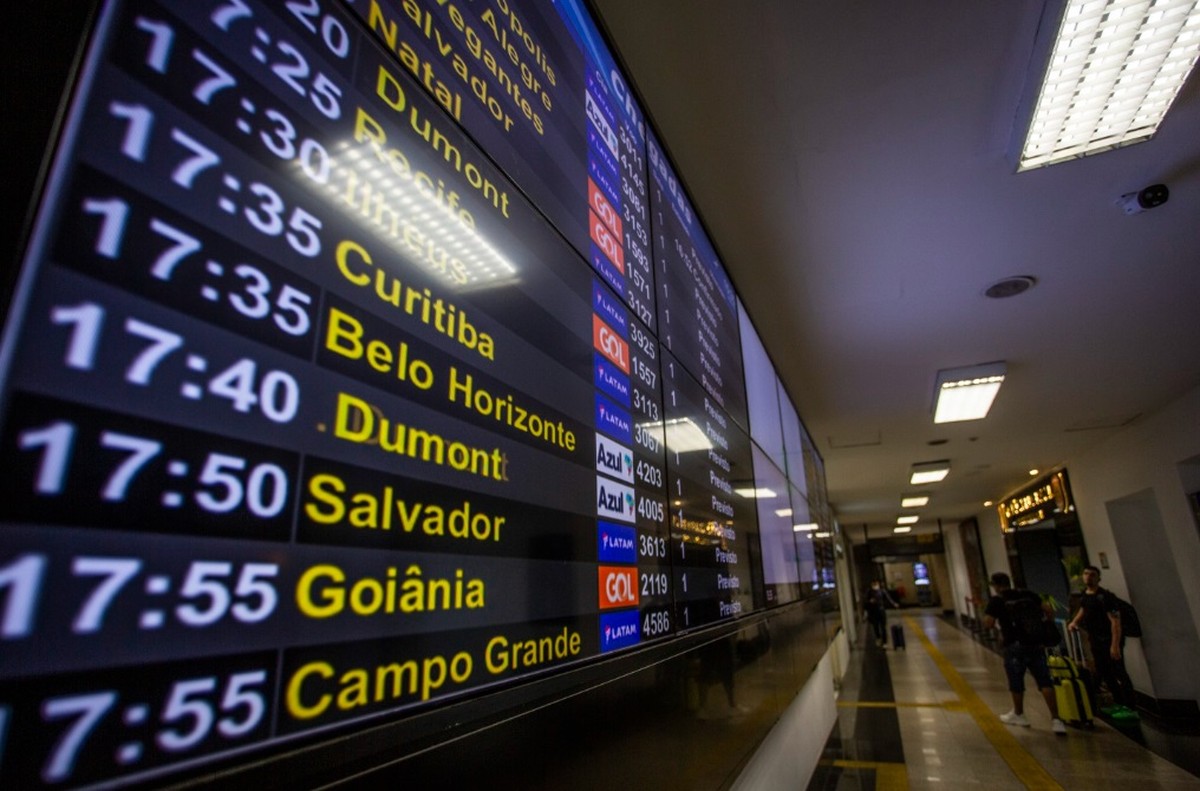 Aeroporto de Congonhas fica sem energia por uma hora e paralisa