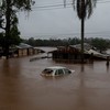 Os níveis dos rios subiram novamente no domingo, enquanto fortes chuvas atingiram o sul do Brasil. Na foto, Eldorado do Sul. - Edilson Dantas / O Globo