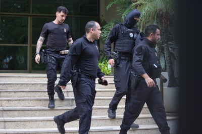 PF apreende mais de R$ 500 mil em dinheiro na casa de um dos alvos de  operação que atinge Cláudio Castro
