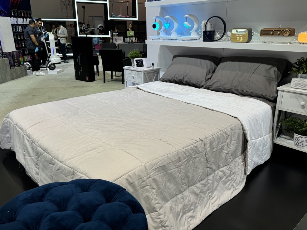 Empresa apresenta, na CES 2024, colch&atilde;o inteligente &mdash; Foto: Bruno Rosa