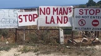A administração turco-cipriota fechou Varosha e apenas um corredor está aberto aos turistas; o resto da cidade está fora dos limites. — Foto: Reprodução