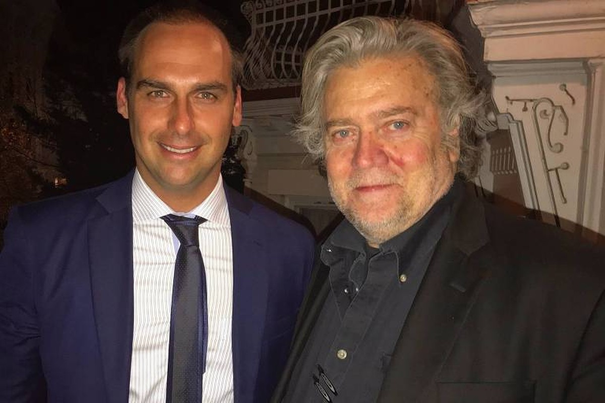 PL escala Eduardo Bolsonaro para repetir Steve Bannon na área ...