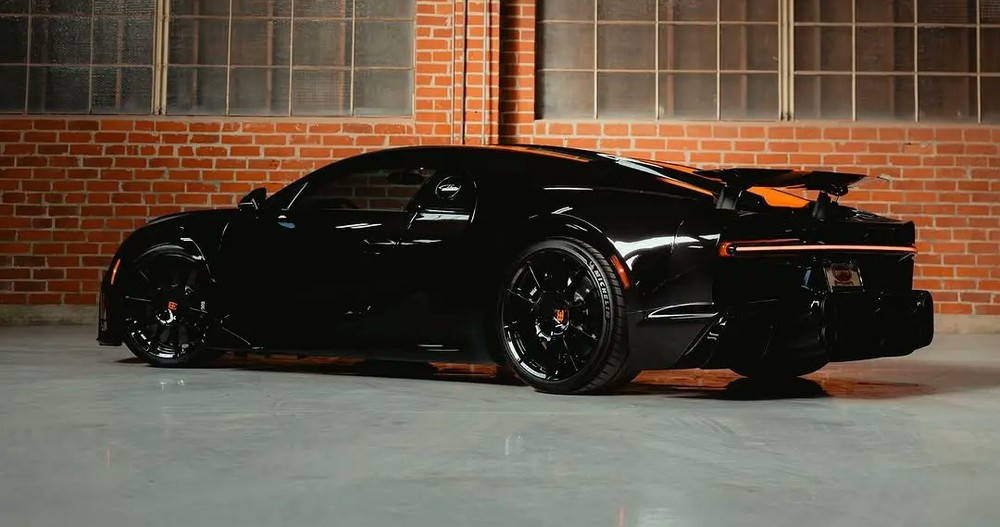 Bugatti Chiron Super Sport 300+ — Foto: Reprodução/X