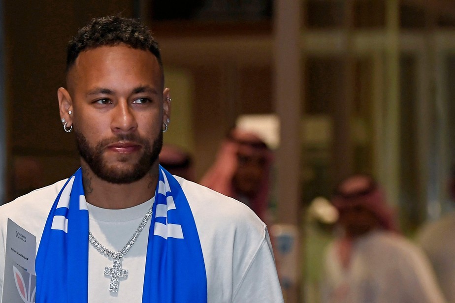 Mi casa, su casa: Neymar leva Seleção ao Parque dos Príncipes em