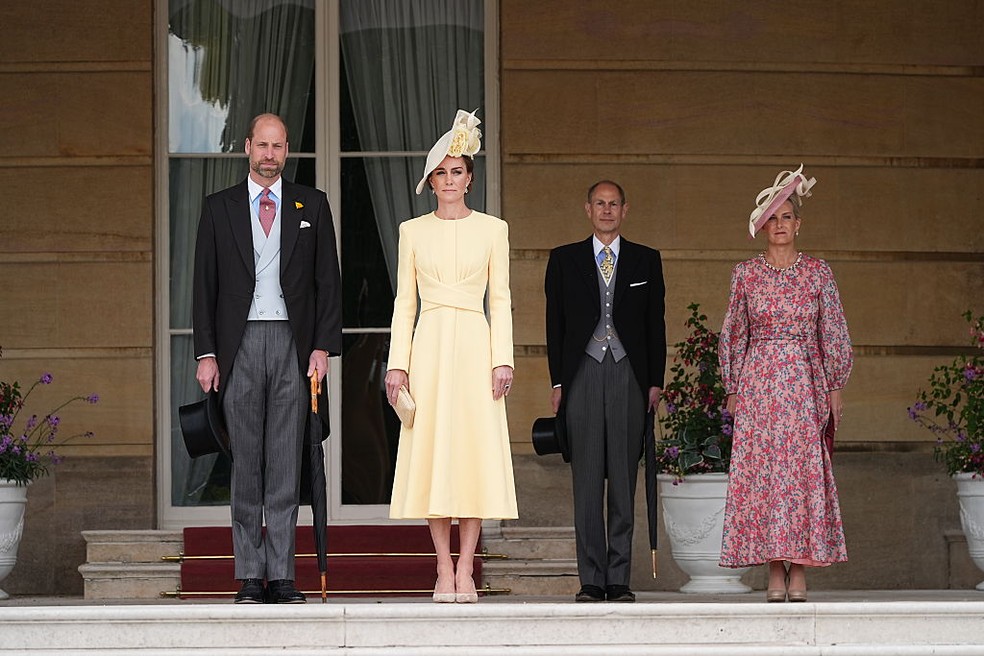 Kate Middleton aposta em look marcante e fortalece imagem de futura Rainha &mdash; Foto: Getty Images
