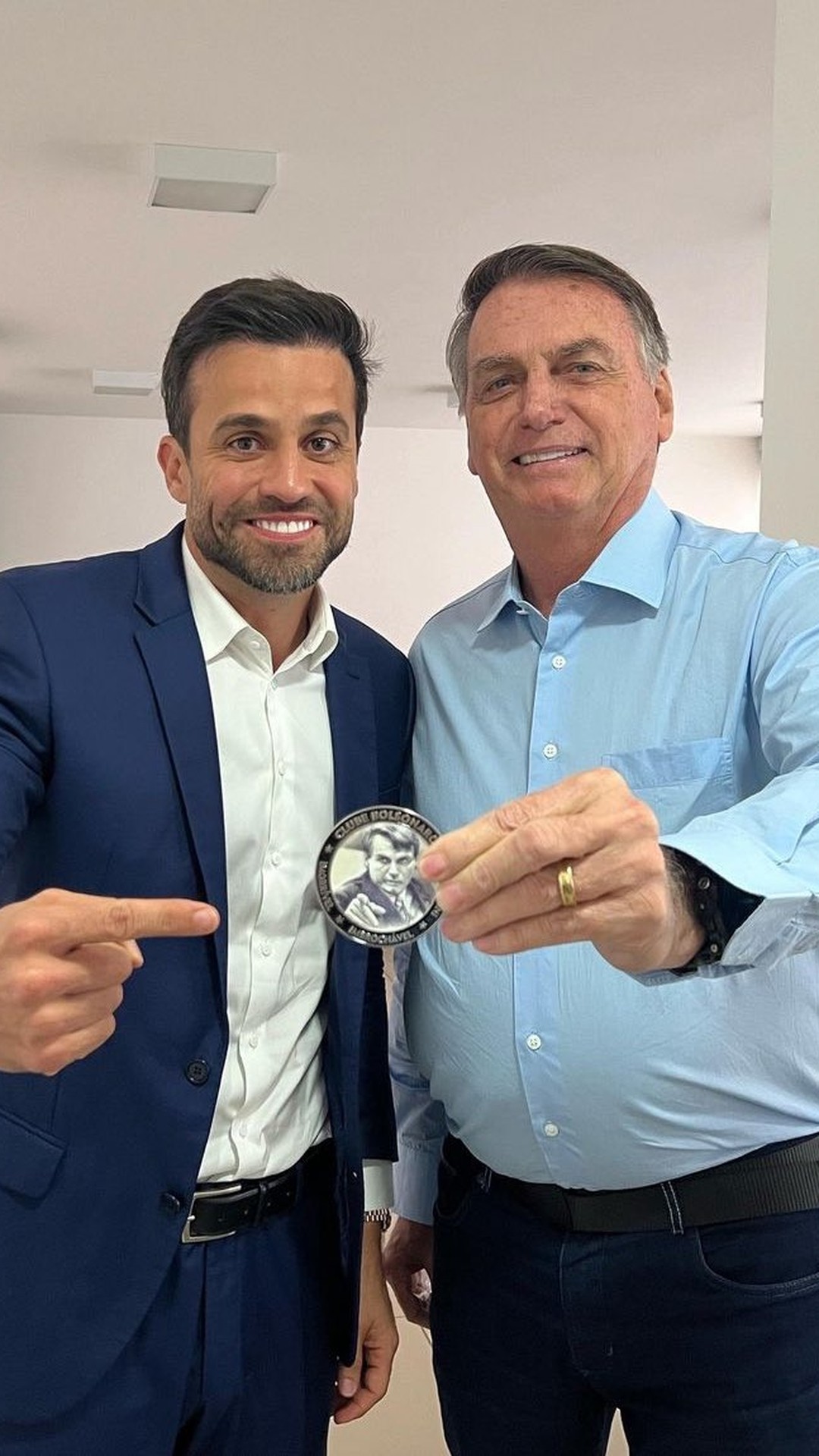 Emílio Surita: Biografia do gênio do Pânico