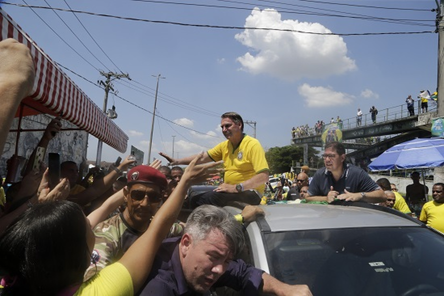 Jair Bolsonaro chega a lan&ccedil;amento de candidatura a prefeito de Alexandre Ramagem
