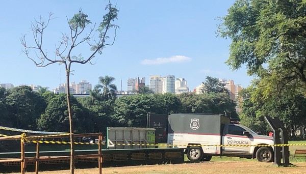 Cadáver é encontrado dentro do lago do Parque do Ibirapuera em São Paulo