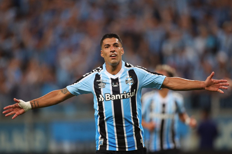 Com 7 gols, Luisito Suárez é o artilheiro do Campeonato Gaúcho e lidera fase 'perfeita' do Grêmio