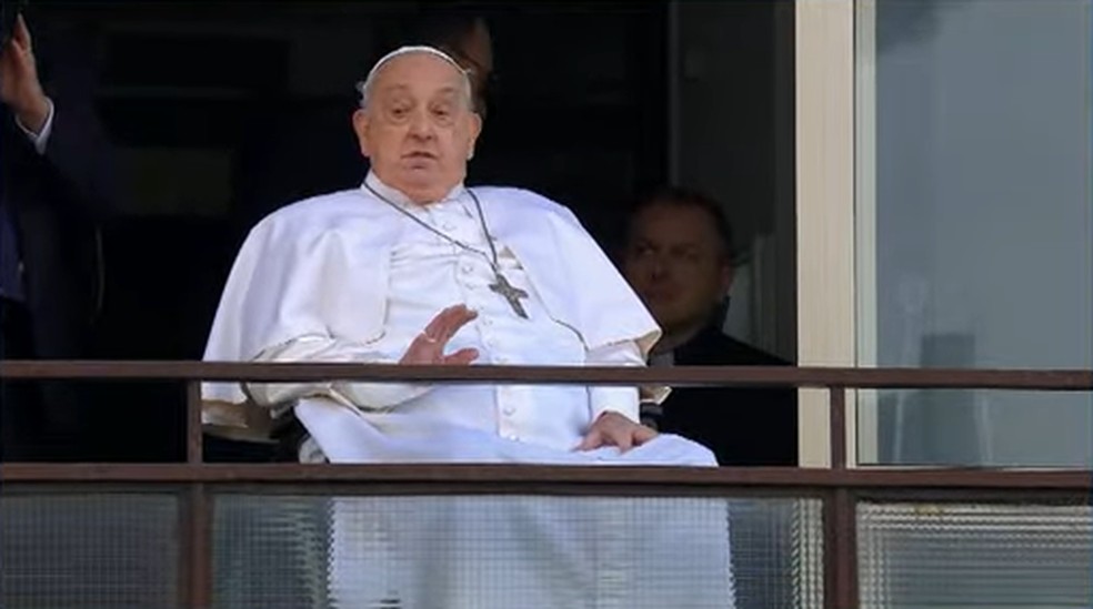 Papa Francisco faz primeira aparição públcia — Foto: Reprodução/Vatican News
