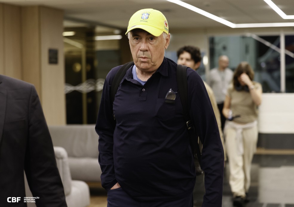 Chegada de Ancelotti no Brasil — Foto: Rafael Ribeiro / CBF