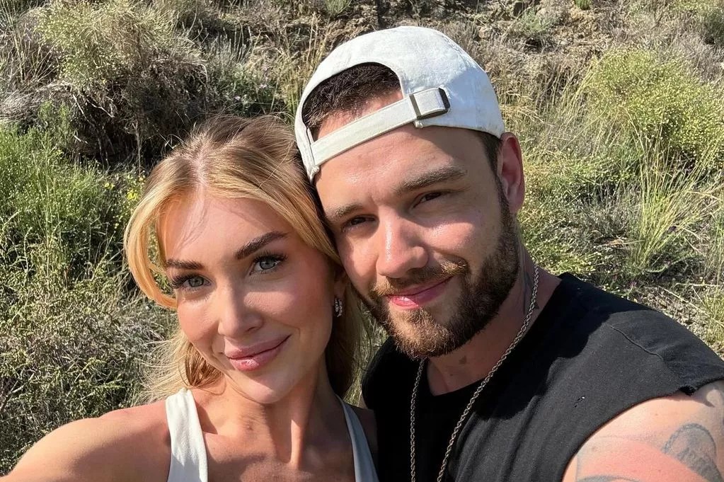 'Eternamente grata': Namorada de Liam Payne posta vídeo fofo de último momento com o cantor falecido há um ano