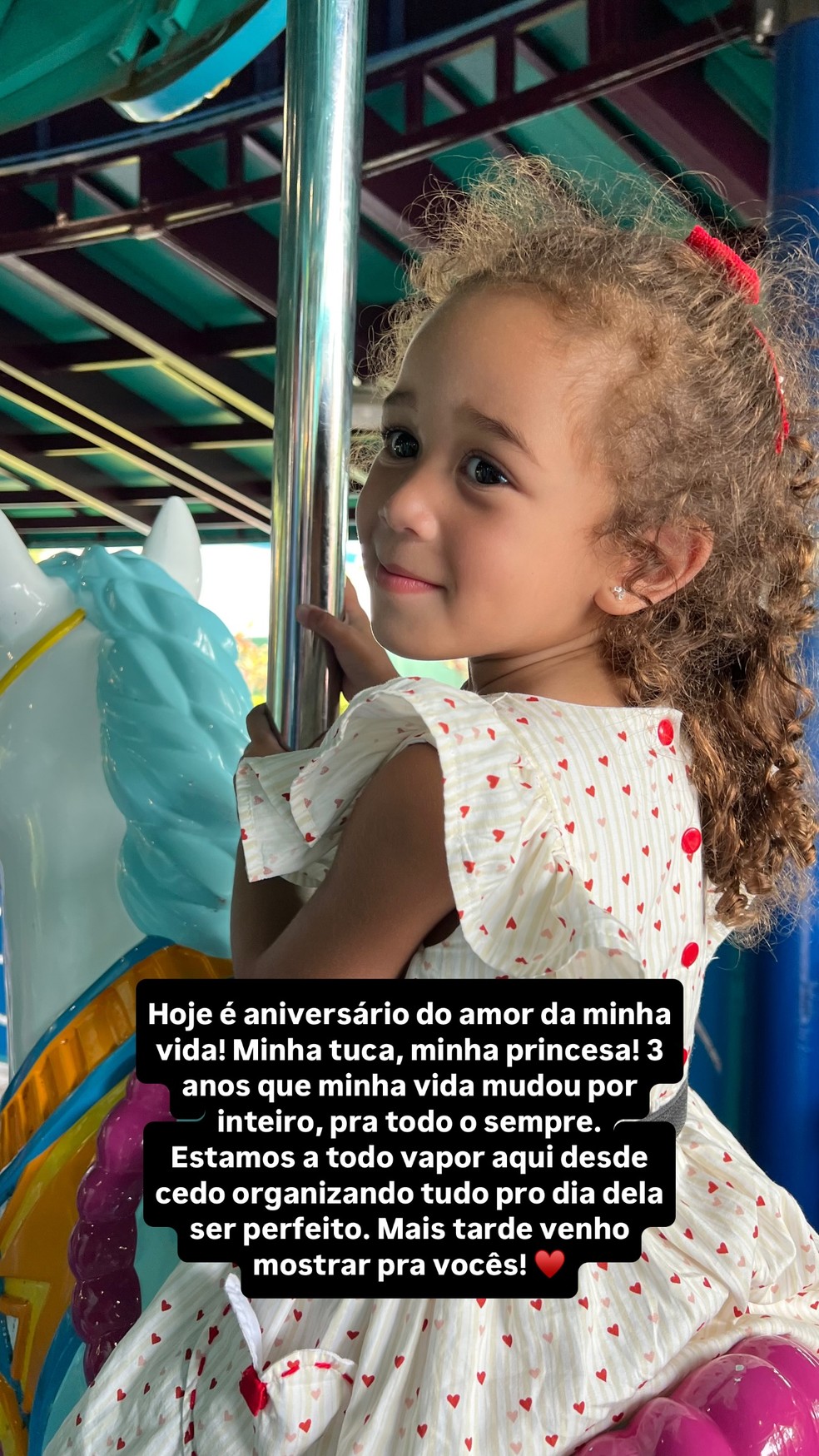 Karoline Lima parabenizou a filha  &mdash; Foto: Reprodu&ccedil;&atilde;o Instagram
