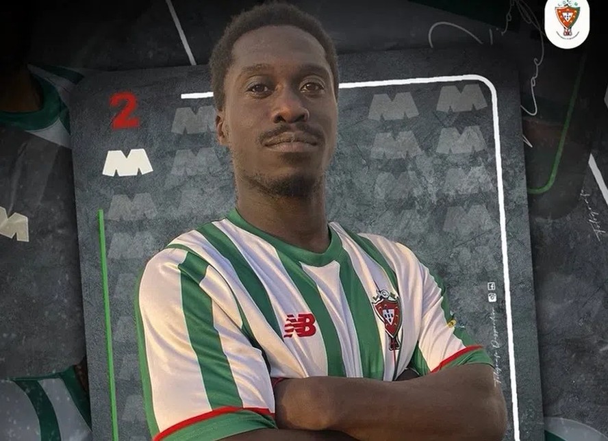 Jogador de 27 anos morre após mal súbito durante partida em Portugal