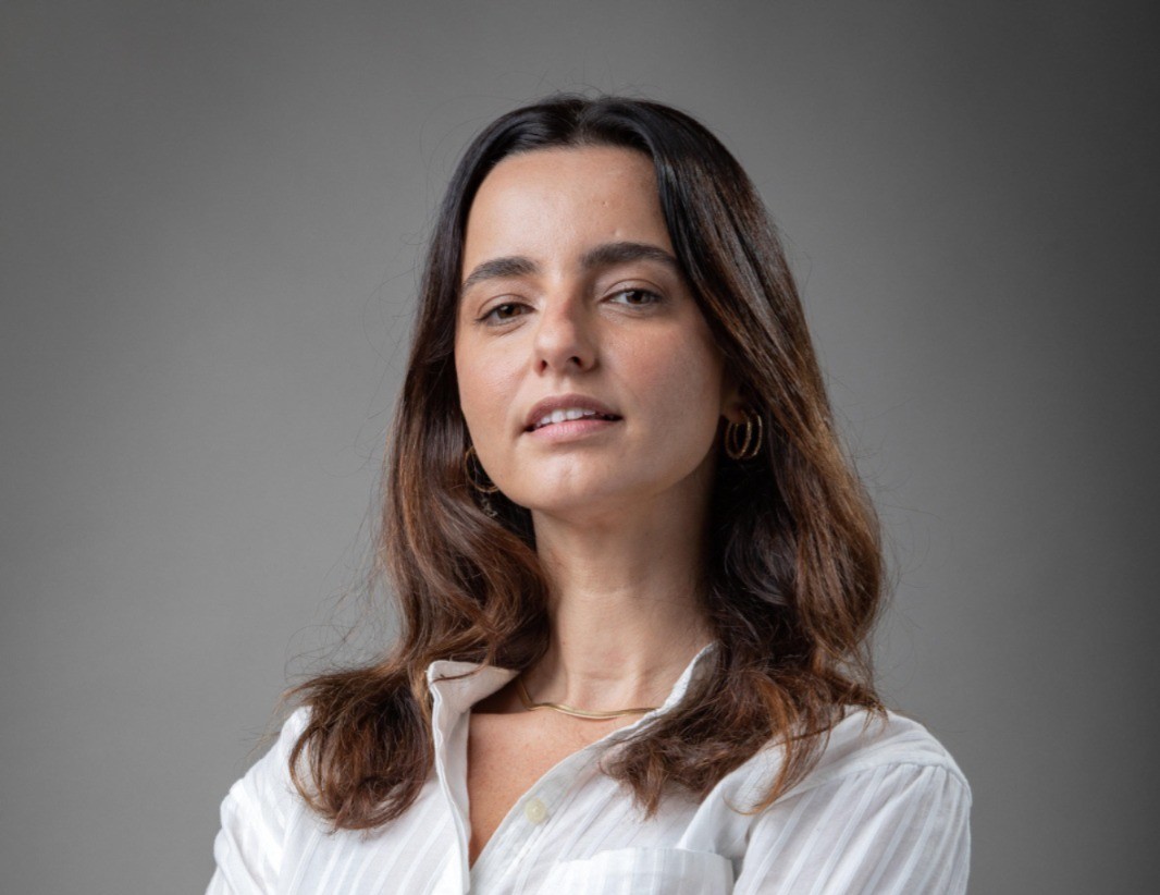 Julia Stockler vai estrelar adaptação para o teatr