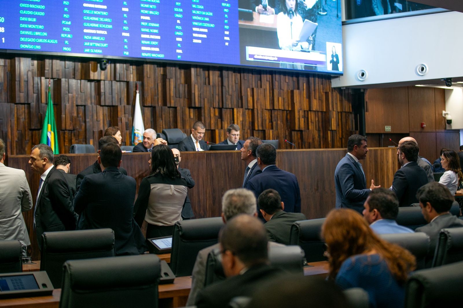 Douglas Ruas convoca prefeitos fluminenses para debate sobre orçamento de 2027 na Alerj