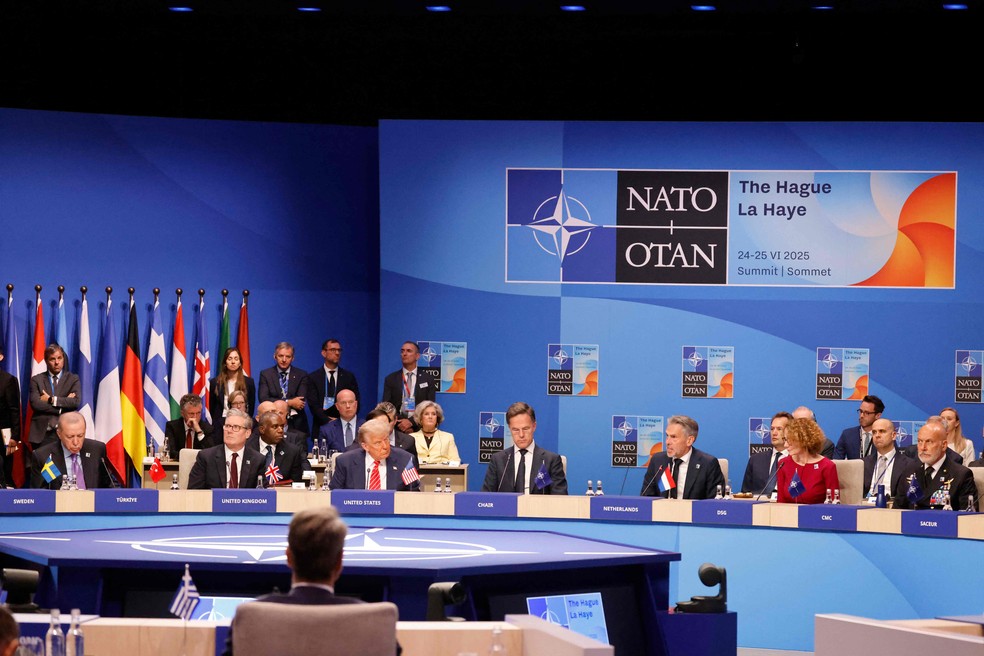 Líderes da Otan reunidos em Haia, na Holanda, para reunião de cúpula — Foto: Ludovic MARIN / POOL / AFP
