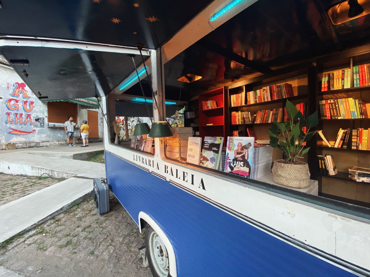 Curadoria, eventos e boa relação com a vizinhança: o segredo do sucesso das pequenas livrarias