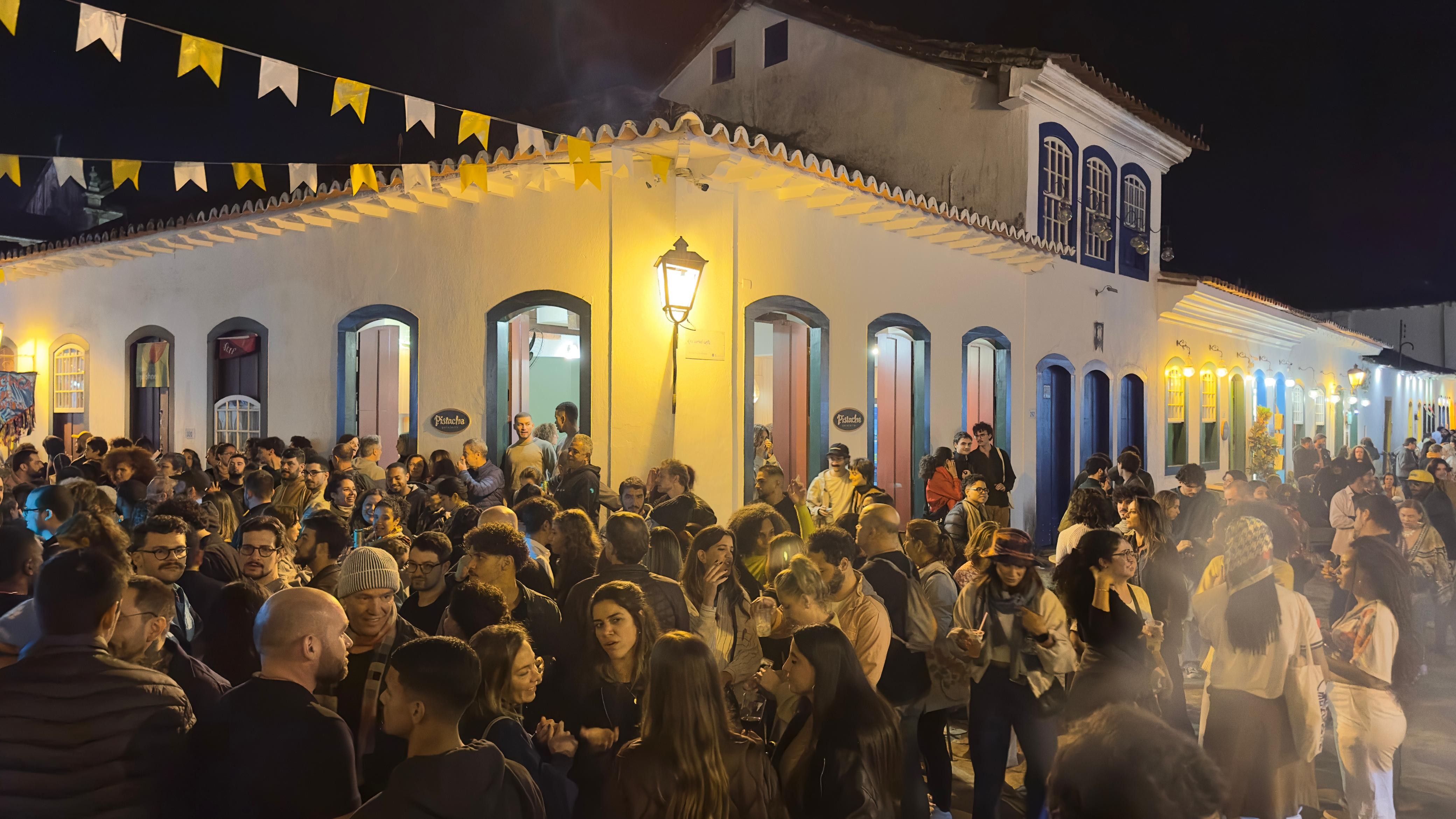 Flip 2026: programação completa revela grandes nomes da literatura