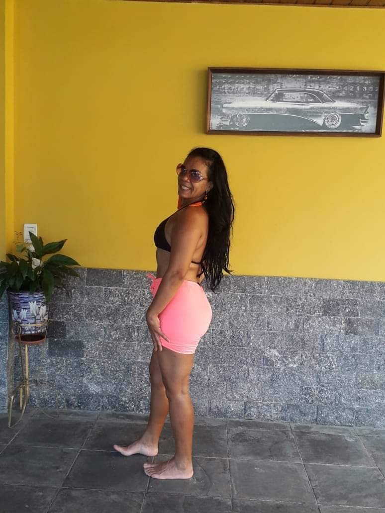 Polícia investiga se Lindaci Viegas Batista de Carvalho, de 54 anos, foi envenenada  — Foto: Reprodução