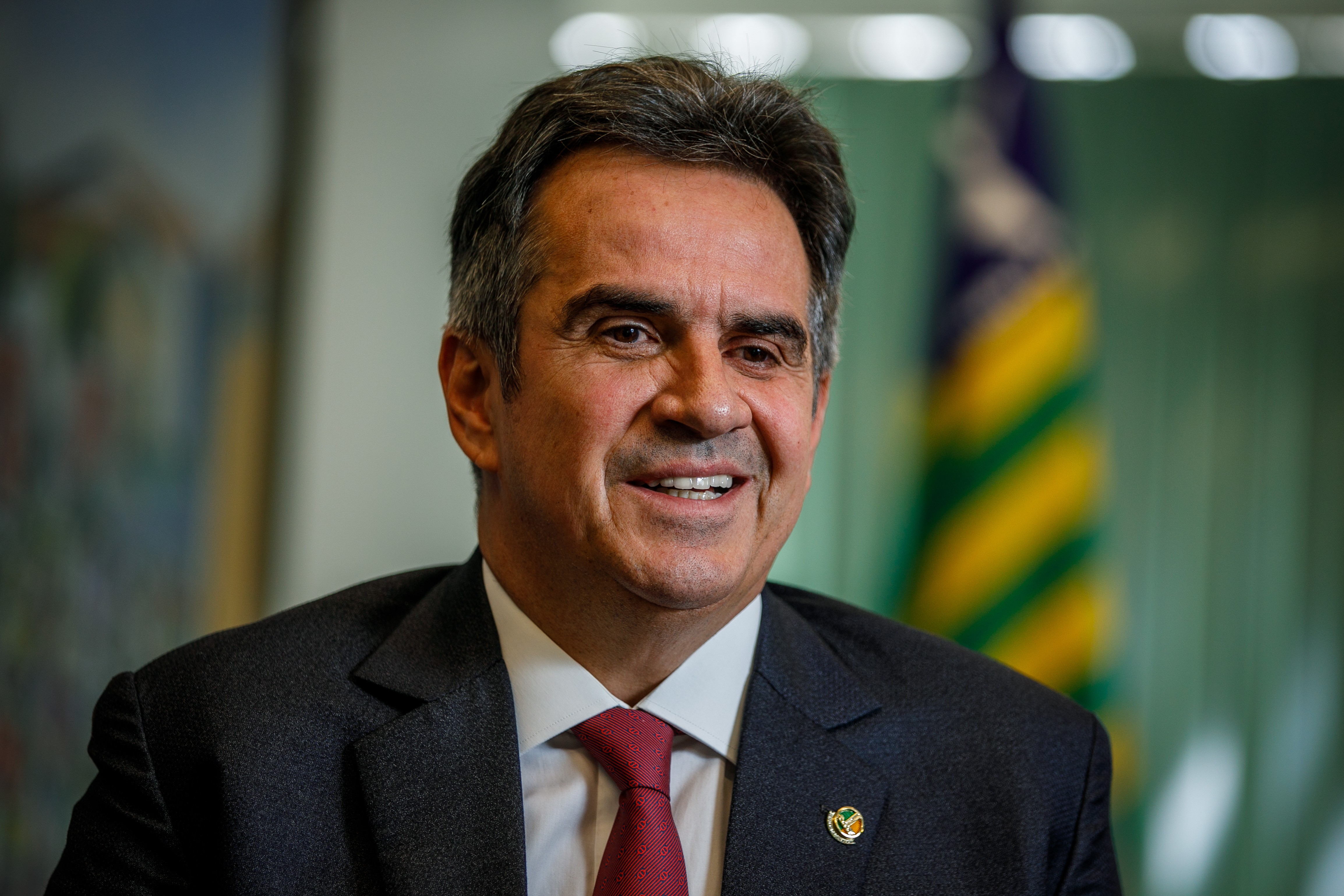 Ex-ministro de Bolsonaro, Ciro Nogueira critica PEC contra escala 6x1: 'Dizer que é viável é mentir para população'