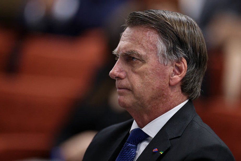 Bolsonaro não vai à sessão no STF em que sua defesa será apresentada, dizem advogados do ex-presidente