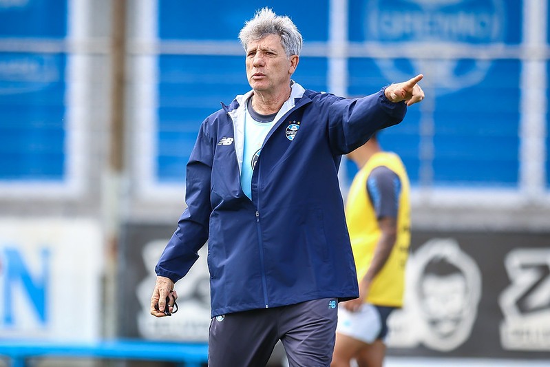 Bastidores: críticas de Renato Gaúcho miram no elenco e acertam diretoria do Grêmio, que avalia mudanças