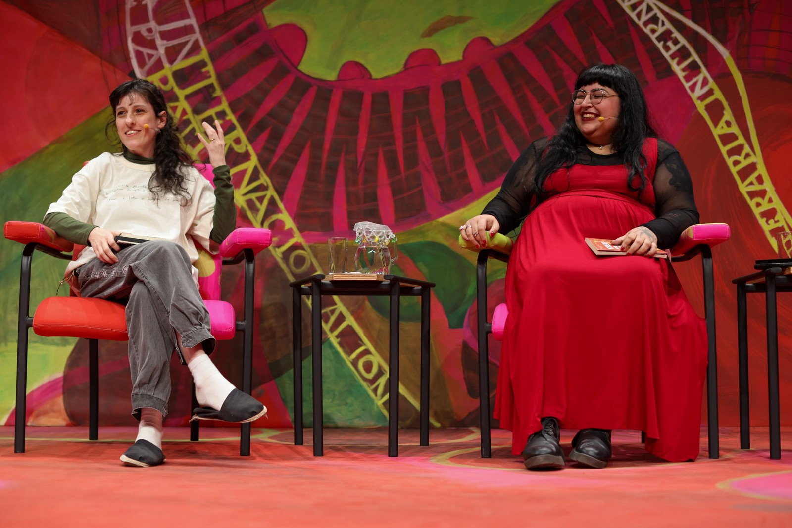 Flip 2025: As Autoras Mar Becker E Monique Malcher (Direita) Na Mesa 5, “Todas As Formas” - foto: MárciaFoletto