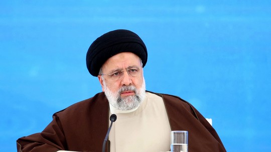 Pouso forçado, neblina e orações: O que se sabe sobre suposta queda de helicóptero com o presidente do Irã