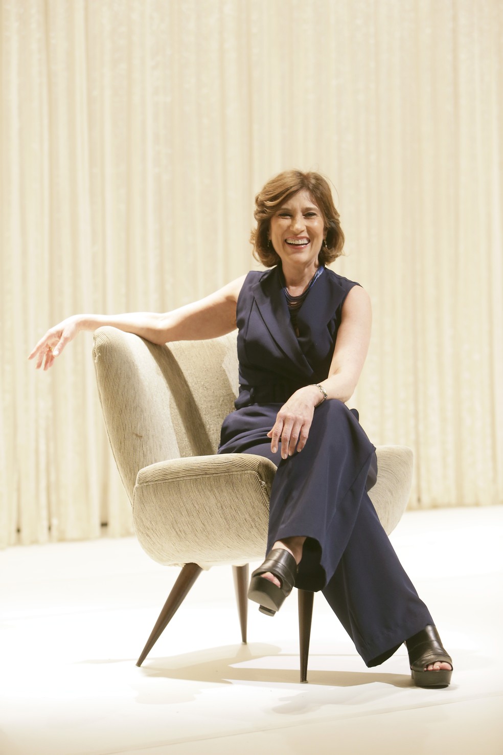 Beth Goulart conta que hoje é uma atriz mais tranquila e lida melhor com o tempo e ansiedade — Foto: Marcelo Theobald
