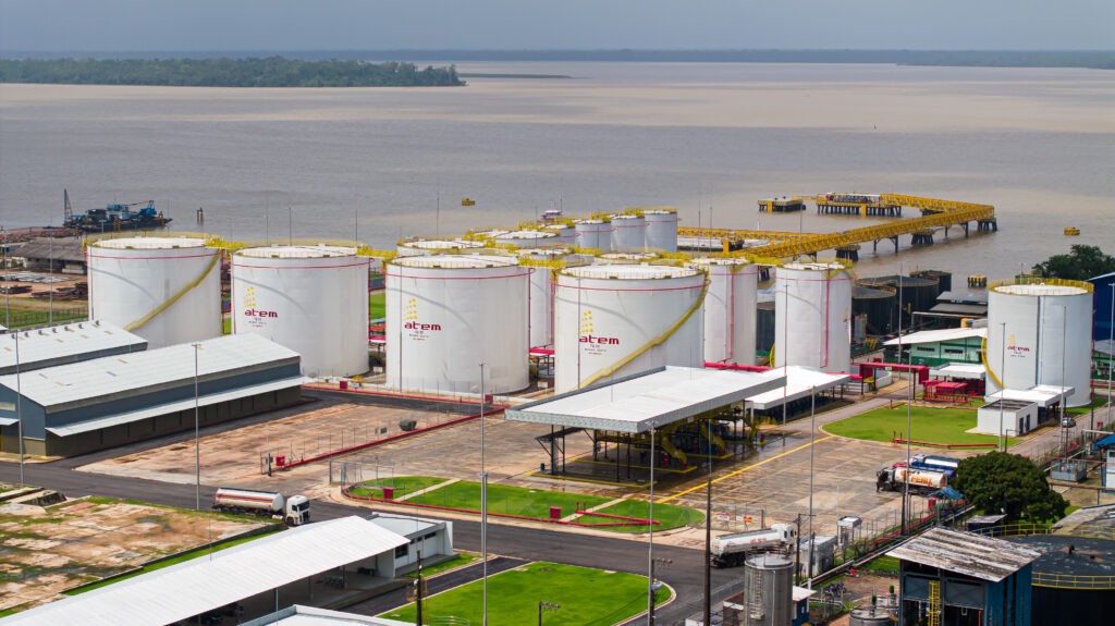 Atem abre vantagem recorde sobre concorrentes no diesel do Amazonas sob proteção judicial - QTU Questões do Universo