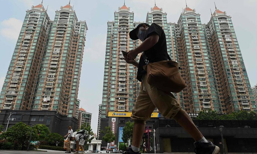 Crise imobiliária na China avança com boicotes por compradores de casas. Na foto, Guangzhou, cidade chinesa.