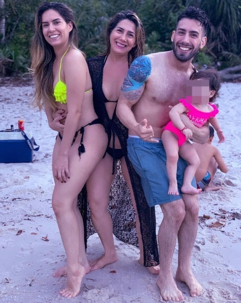 Djidja Cardoso com mãe, Cleusimar, e irmão, Ademar — Foto: Reprodução