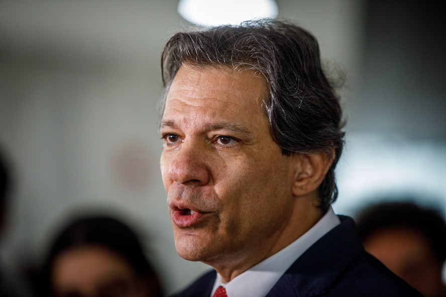 Haddad defende taxação internacional de super-ricos para financiar ...