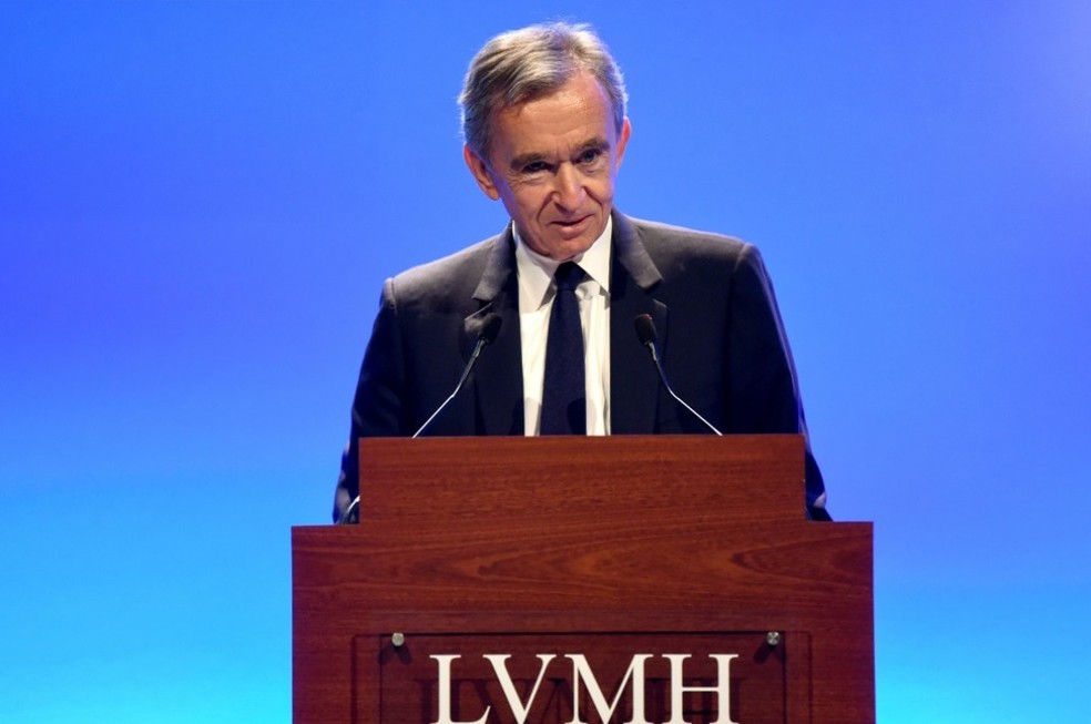 O empresário francês Bernard Arnault, presidente e diretor executivo da LVMH, é o homem mais rico do mundo — Foto: AFP/AFP