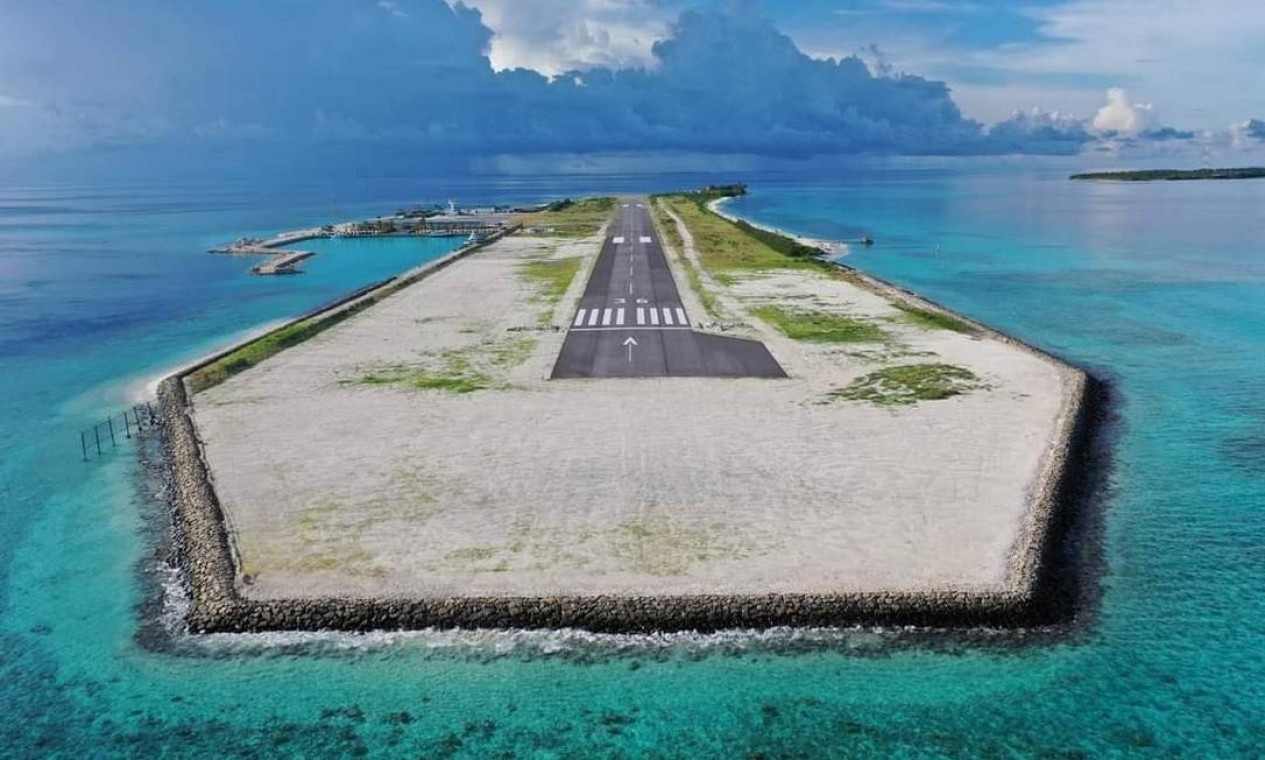 O Aeroporto de Madivaru, no atol de Lhaviyani, nas Maldivas, foi inaugurado em fevereiro — Foto: Reprodução