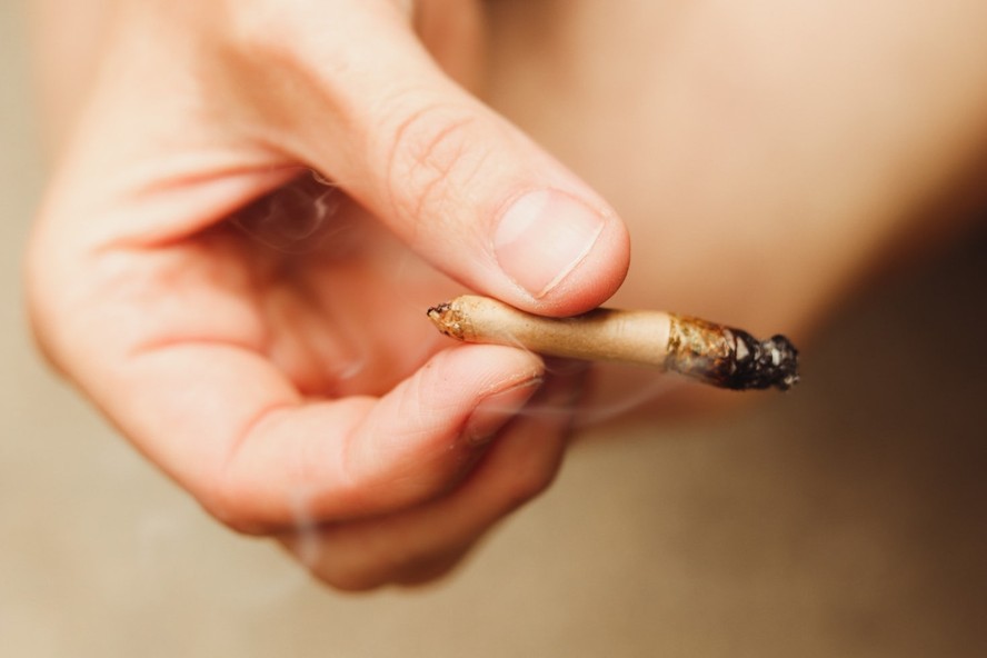 A pesquisa também mostrou que o efeito do uso de cannabis no DNA é diferente em pessoas que vivenciam seu primeiro episódio de psicose