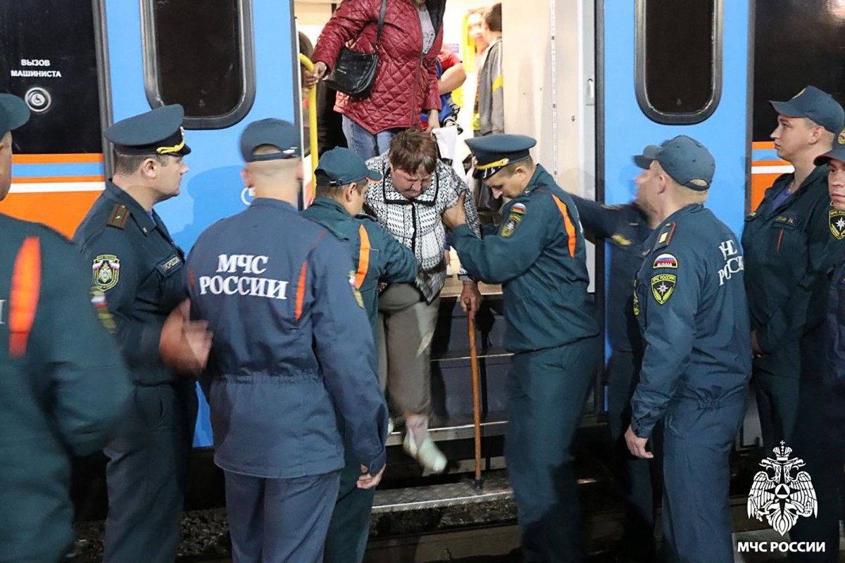 Agents do Ministériampessoas desloca das dos dos forte iriços daregião de kursk, ao chegarem aumestaçção ferroviária em oryol em oryol em oryol em oryol em 9 de agosto de 2024 - foto: foto: minististériorussso de situationape epernua emperpepp afp afp afp afp afp afp afp afp afp afp afp afp afp afp afp afp afp afp afp afp afp afp afp afp afp afp afp afp afp afp afp afp afp afp afp afp afp afp afp afp afp afp afp afp afp afp afp afp afp afp afp afp afp afp afp afp afp afp afp afp afp afp afp afp afp afp afp afp afp afp afp afp afp afp afp afp afp afp afp afp afp afp afp afp afp afp afp afp afp afp afp afp afp afp afp afp afp afp afp afp afp afp afp afp afp afp afp afp afp afp afp afp afp afp afp afp afp afp afp afp afp afp afp.