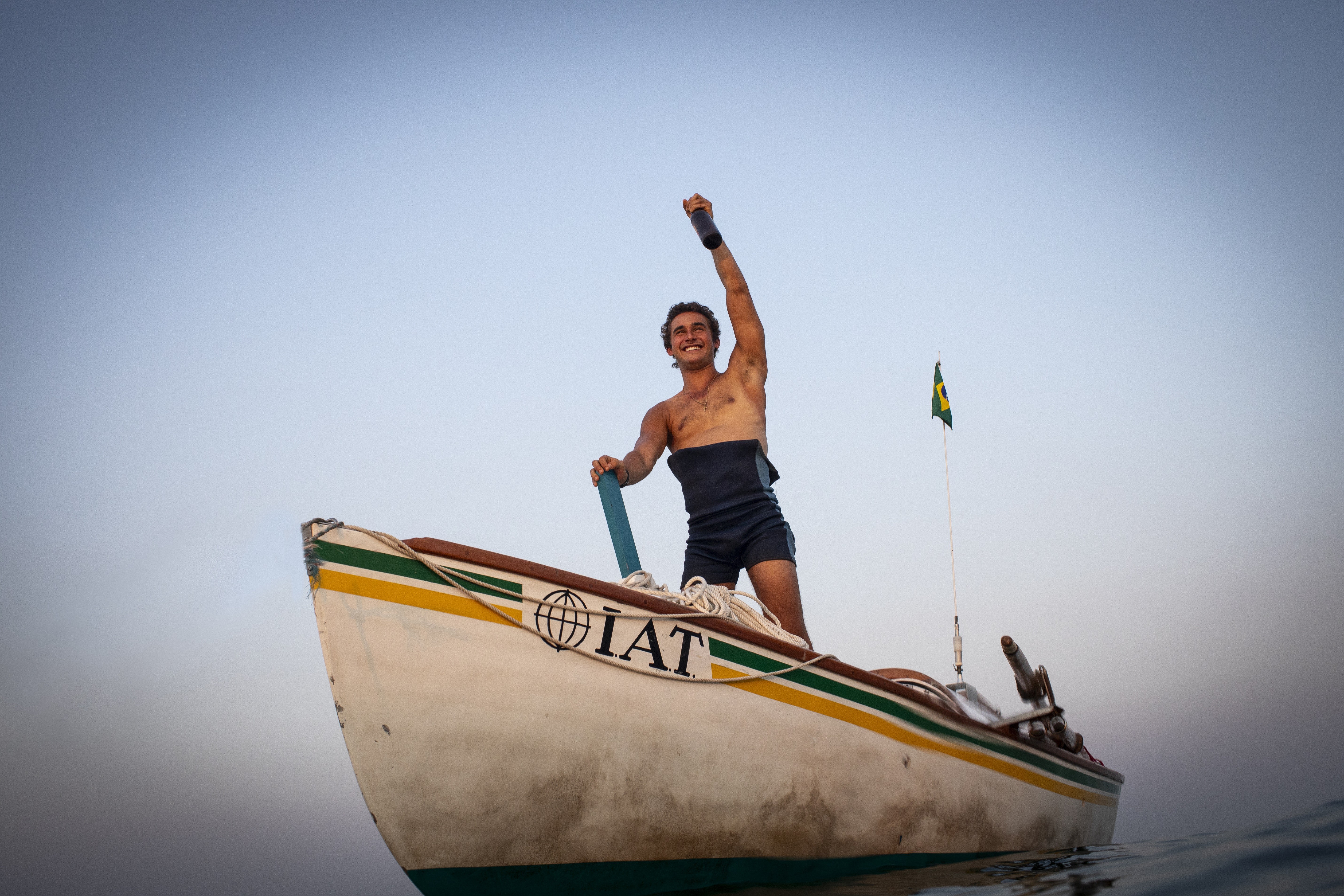 Custo de R$ 30 mi, estrela francesa, filmagens no mar e em estúdio: conheça a ambiciosa cinebiografia de Amyr Klink