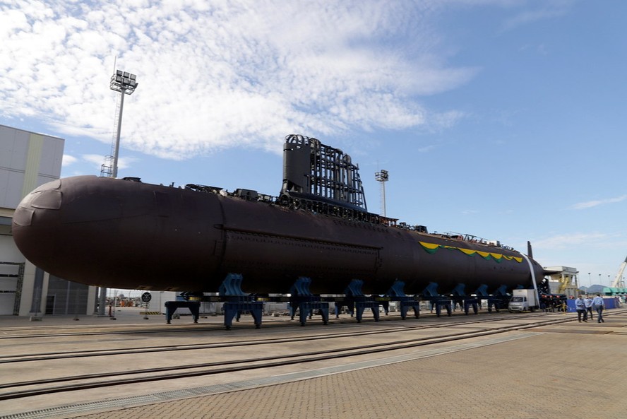 Submarino Tonelero terá primeira-dama Janja como madrinha e será lançado ao mar para testes em março