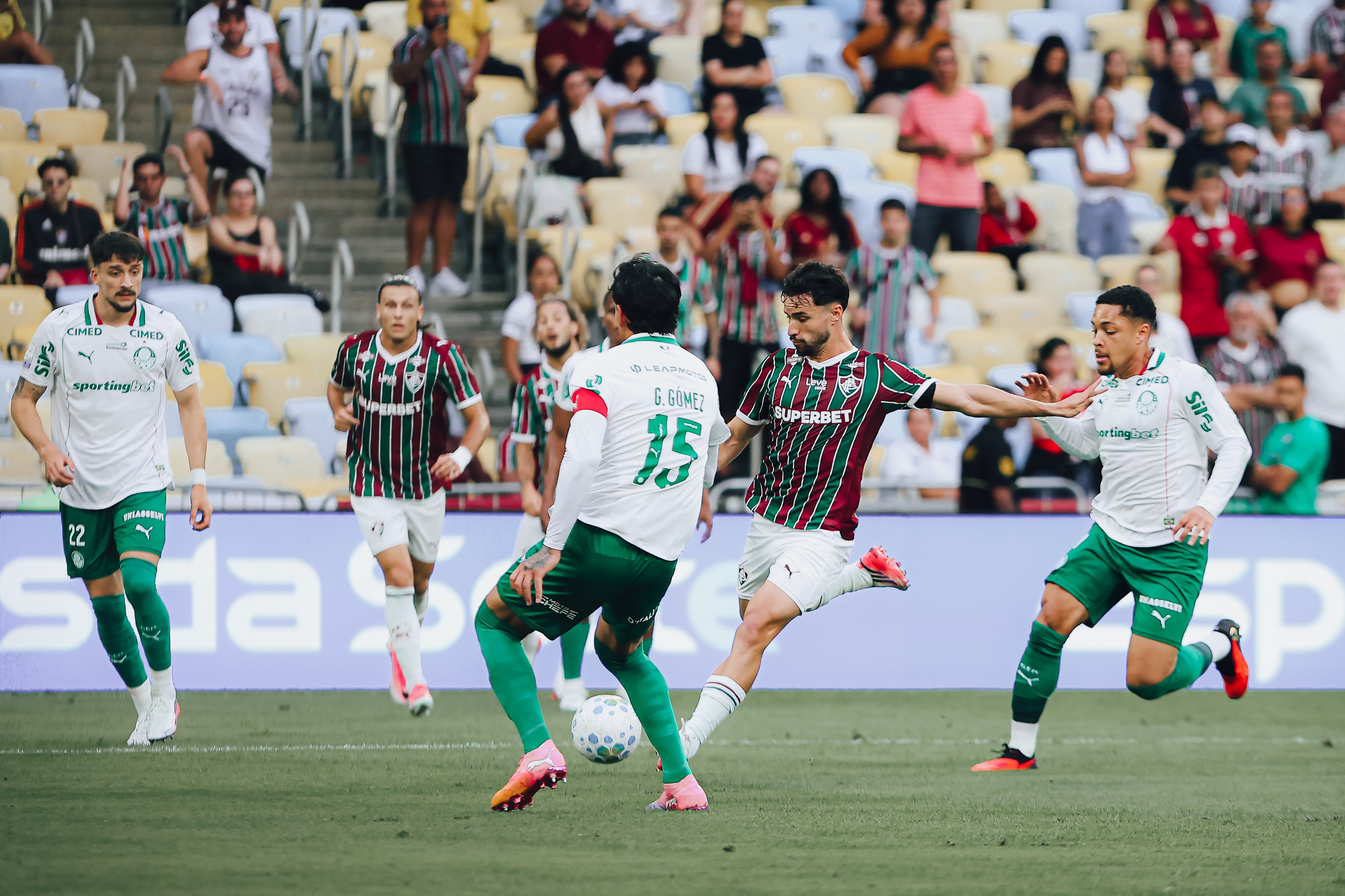 Análise: Fluminense busca melhorar como visitante para desafiar Palmeiras mais técnico da era Abel na semi da Libertadores