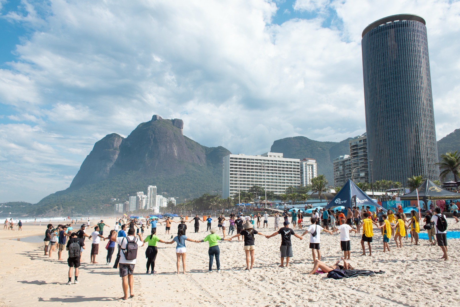Rio lança Dia da Praia inédito no mundo e faz mutirão gigante com limpeza em 60 pontos da orla