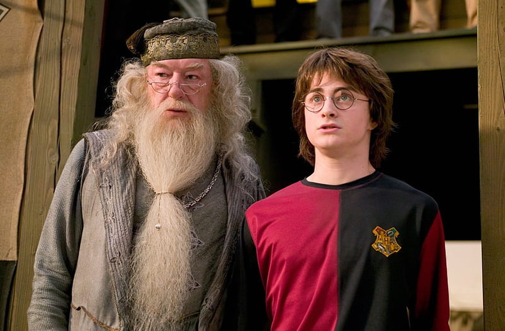 Michael Gambon (como Dumbledore) e Daniel Radcliffe (Harry Potter) — Foto: Divulgação