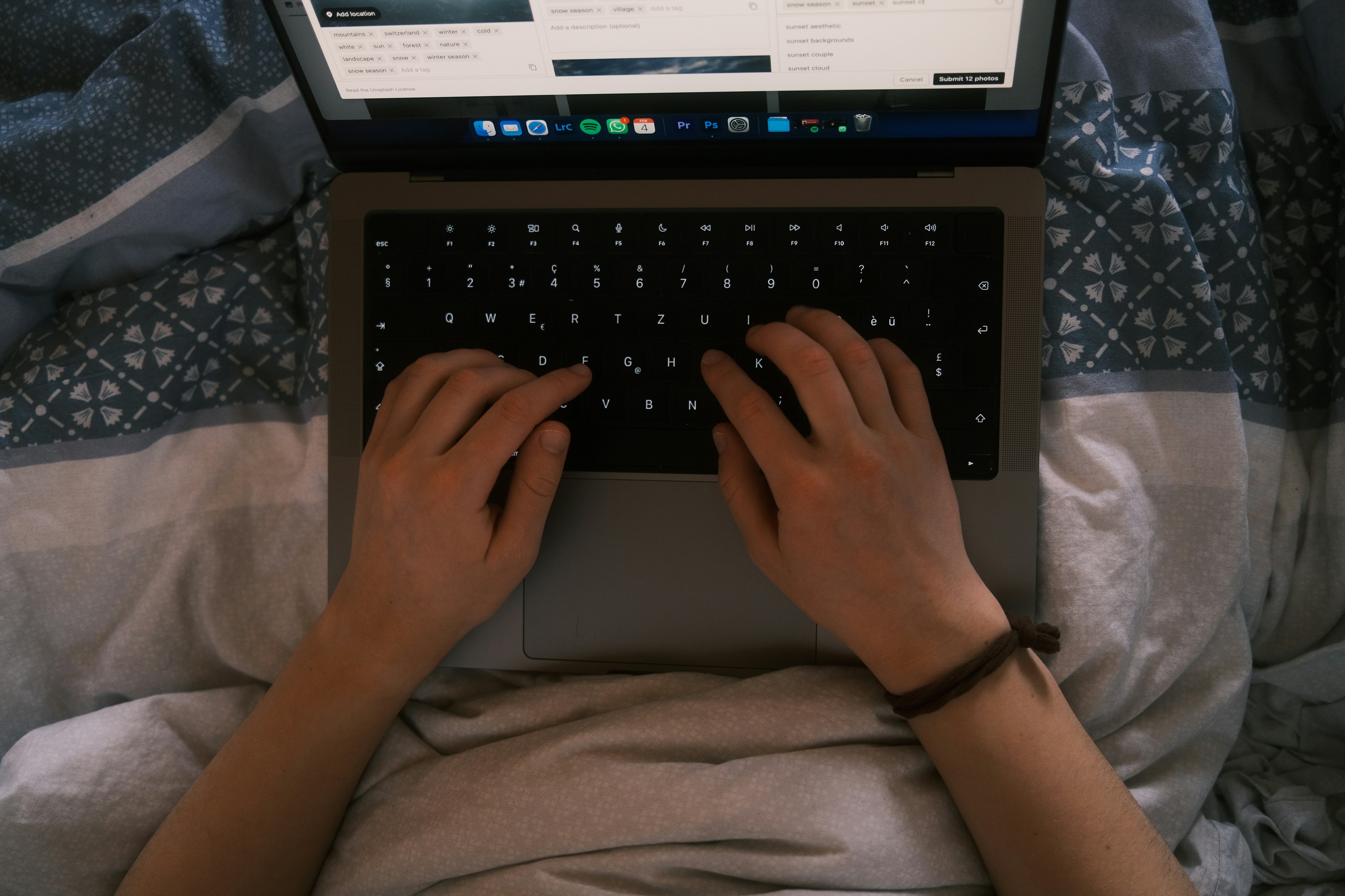 Governo vai monitorar sites de conteúdos pornográficos para barrar acesso de menores