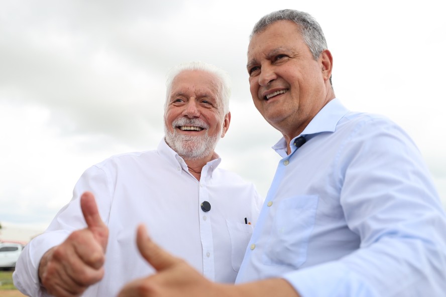 Os ex-governadores Jaques Wagner e Rui Costa